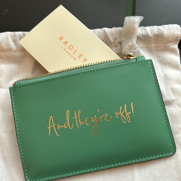 Brand New Radley x Kentucky Derby coin purse. Cute horseshoe charm on zipper - Picture 7 of 7